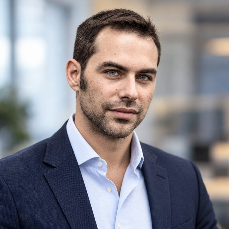 Portrait de Thierry Gustin, consultant GEO et SEO à Madrid